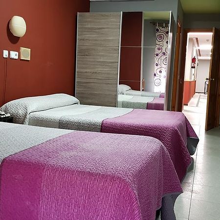 Hotel Lux Aljarafe 마리나데알자라프 외부 사진