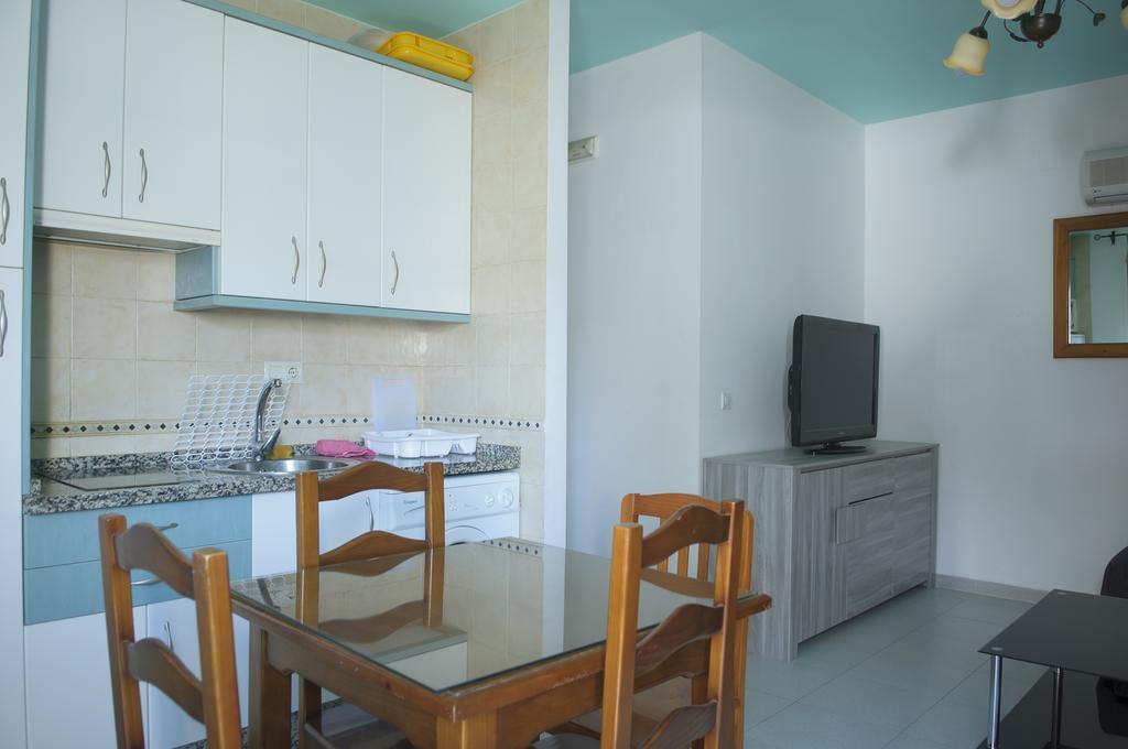 Hotel Lux Aljarafe 마리나데알자라프 외부 사진