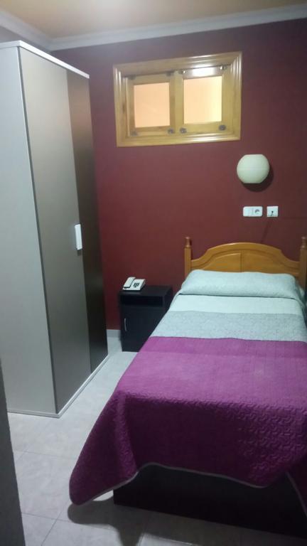 Hotel Lux Aljarafe 마리나데알자라프 외부 사진