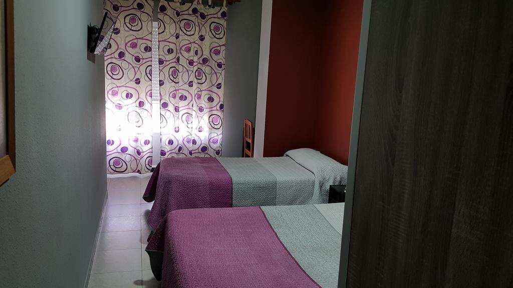 Hotel Lux Aljarafe 마리나데알자라프 외부 사진