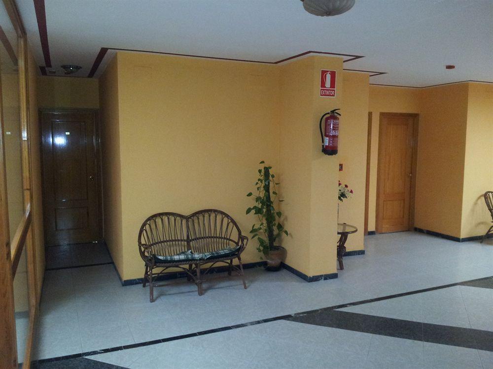 Hotel Lux Aljarafe 마리나데알자라프 외부 사진